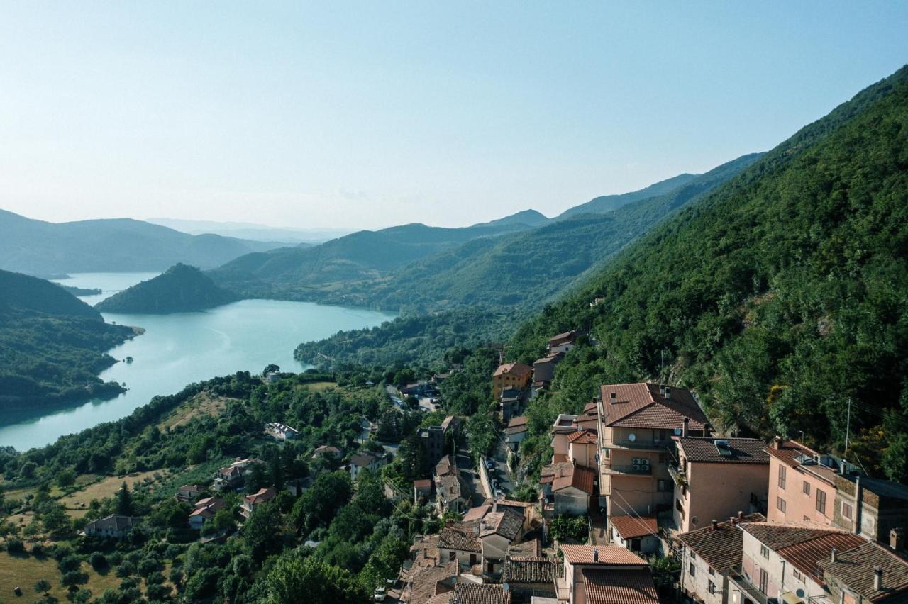 Lago Del Turano - La Taverna Con Cucina Open Space E Free Wi-Fi Ascrea Eksteriør billede